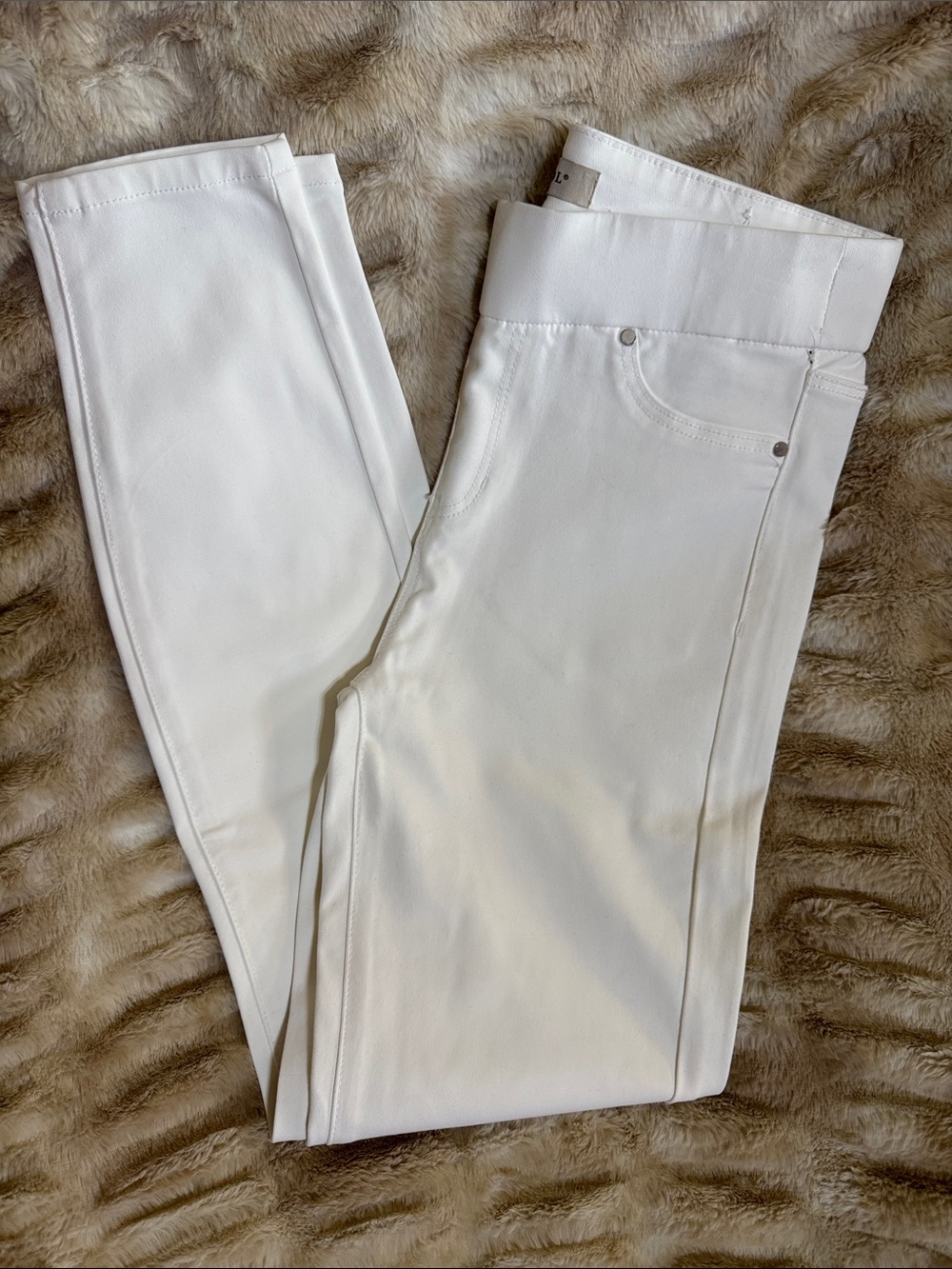 Liverpool White Ankle Skinny Pull On Stretch Pants
